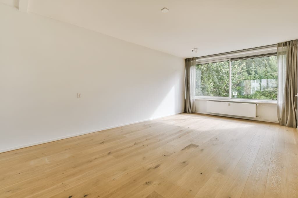 Pièce vide avant home staging